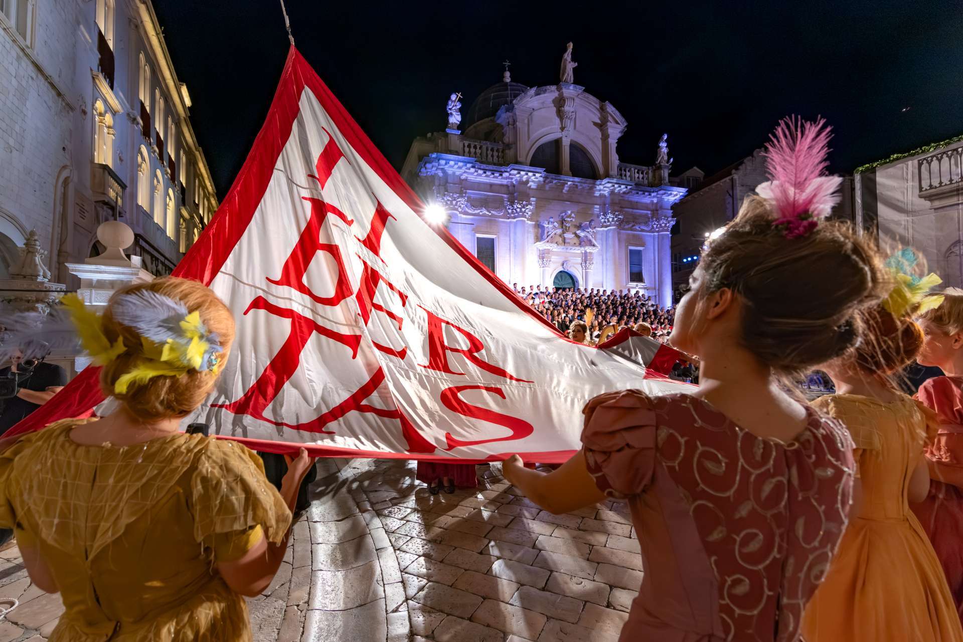 Obavijest o privremenom ograničenom kretanju građana zbog proba,svečanog otvaranja i izvedbi 77. Igara